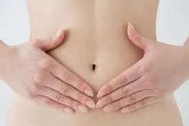 胃腸が弱い　背中の張り　４２歳　女性　主婦