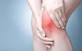 膝痛　脊柱管狭窄症　５６歳　女性　パート